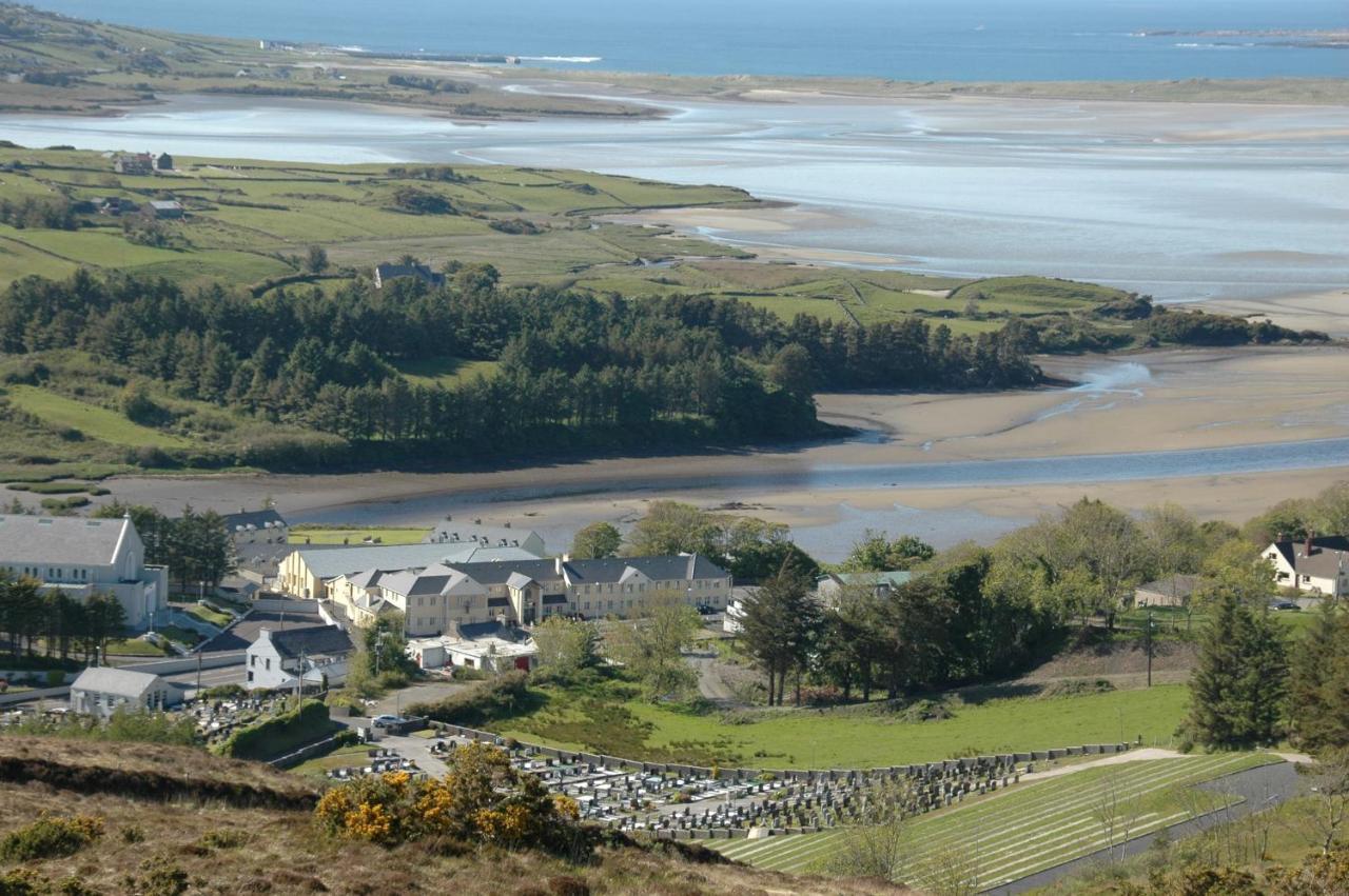 Hotel Óstán Loch Altan Cashel Hill Esterno foto